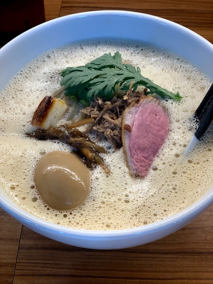 ダックラーメンエイジのDUCK白湯醤油