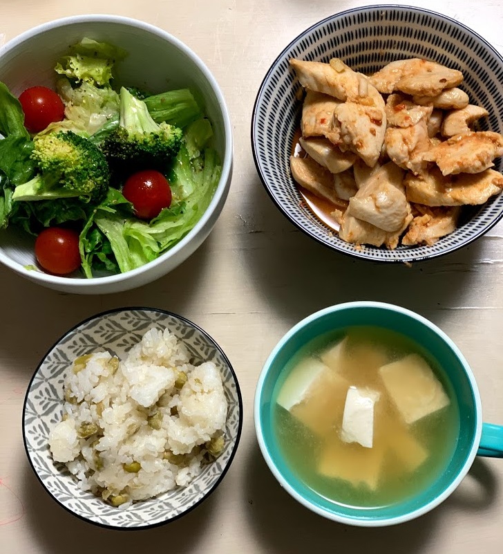 鶏むね肉の豆板醤焼き