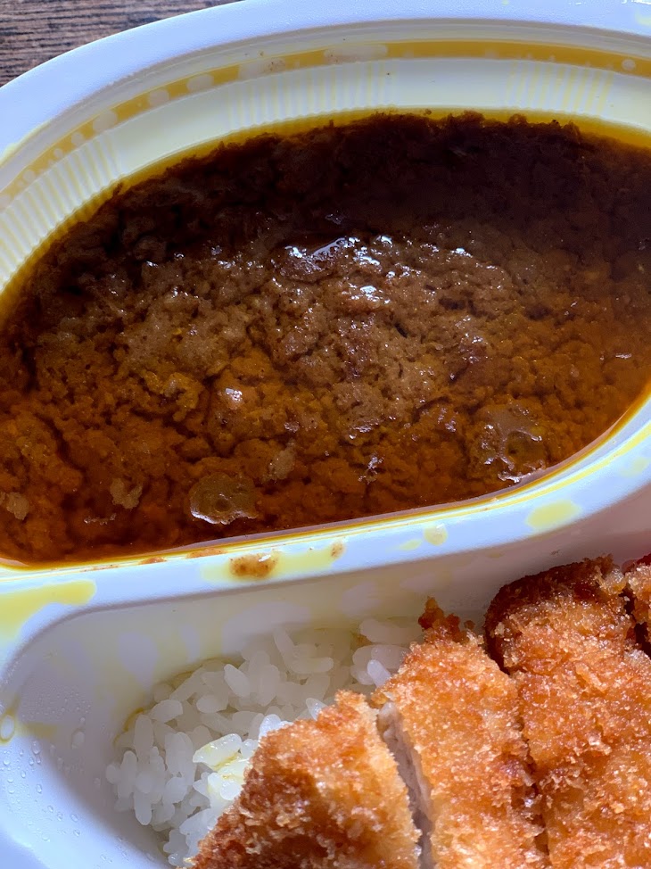 らーめん優月のカツカレー